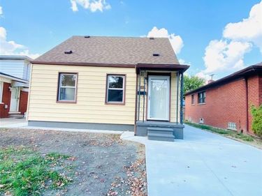 734 Highland Street, Wyandotte, MI 48192
