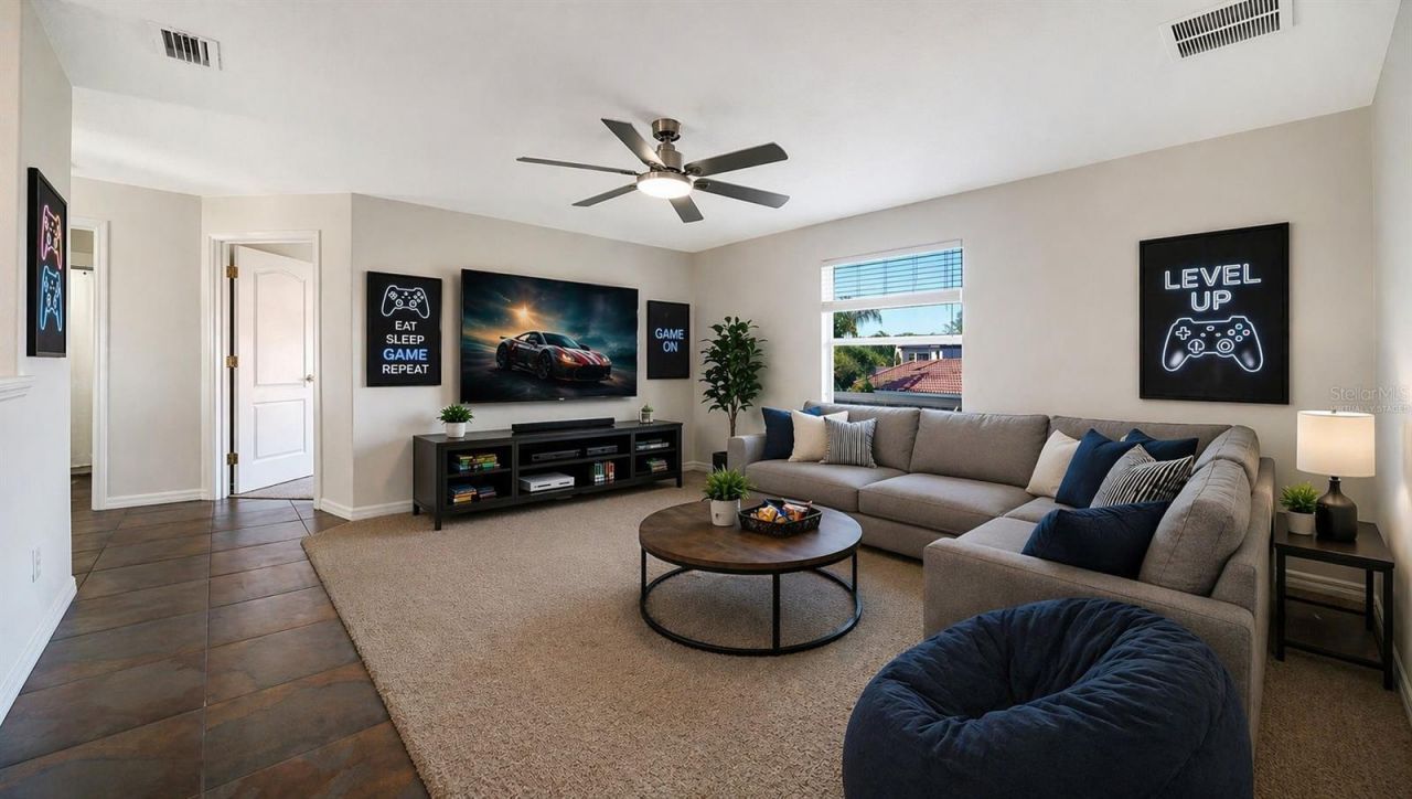 152 New Briton Court, Bradenton, FL 34212 Photo