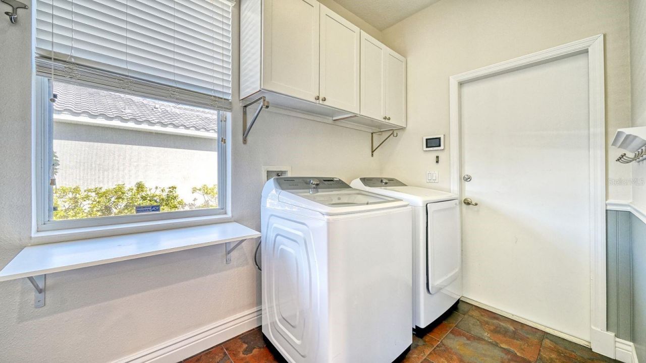 152 New Briton Court, Bradenton, FL 34212 Photo