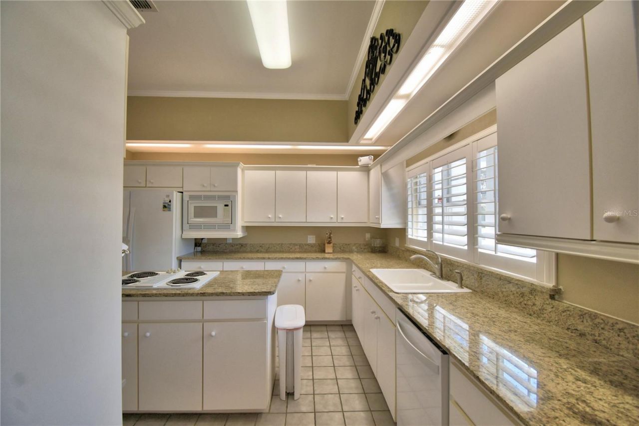104 Fairway Drive, Haines City, FL 33844 Photo