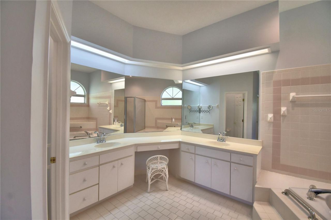 104 Fairway Drive, Haines City, FL 33844 Photo