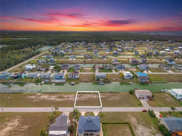 4018 AMBERJACK DRIVE , HERNANDO BEACH, FL 34607