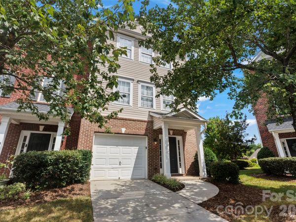 9768 Walkers Glen Drive NW, Concord, NC 28027