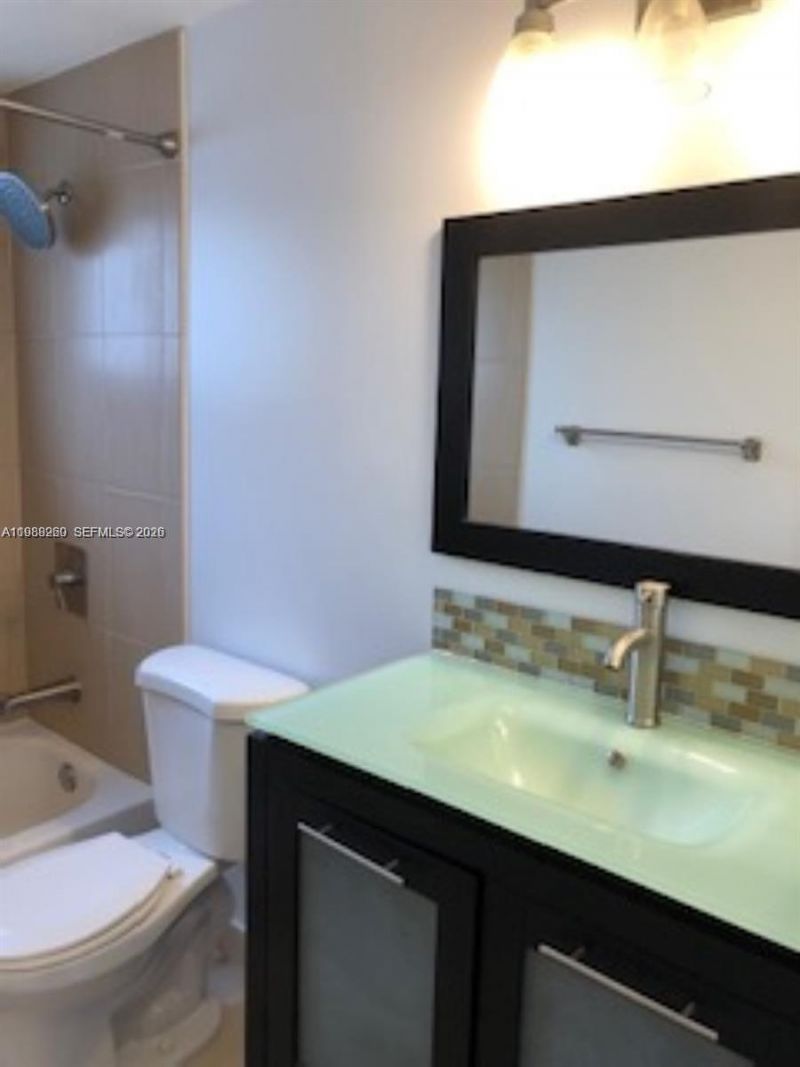 7805 Camino Real, Unit H-101, Miami, FL 33143 Photo