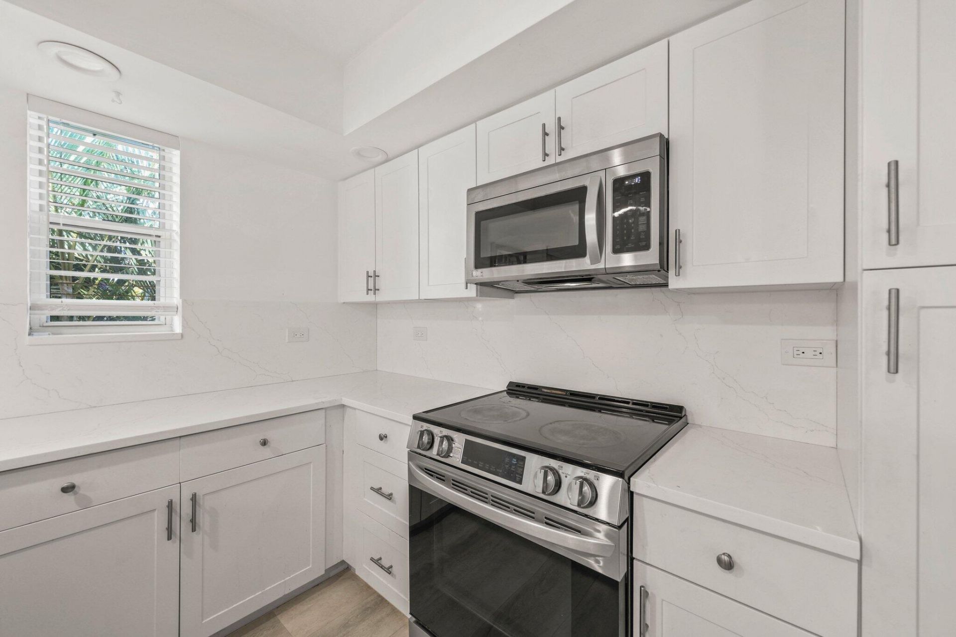 664 Forsyth Street, Unit 6, Boca Raton, FL 33487 Photo