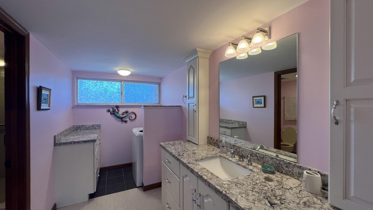 80450 Overseas Highway, Unit 302, Islamorada, FL 33036 Photo