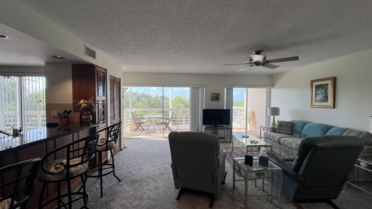 80450 Overseas Highway, Unit 302, Islamorada, FL 33036 Photo