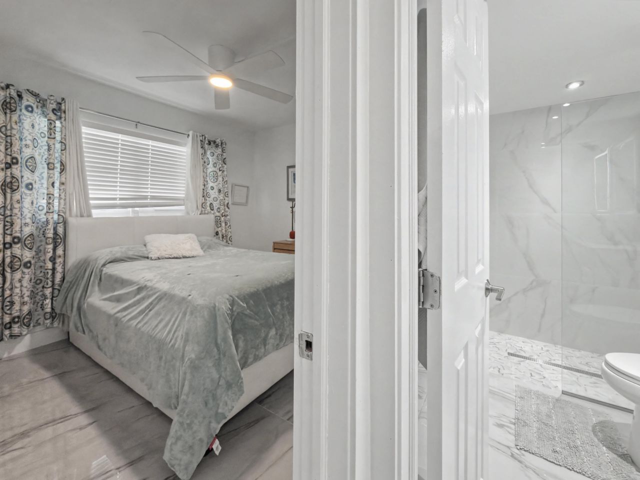 5301 Ocean Terrace, Unit APT 7, Marathon, FL 33050 Photo