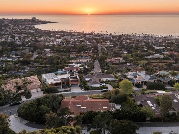 2586 Calle Del Oro, San Diego, CA 92037