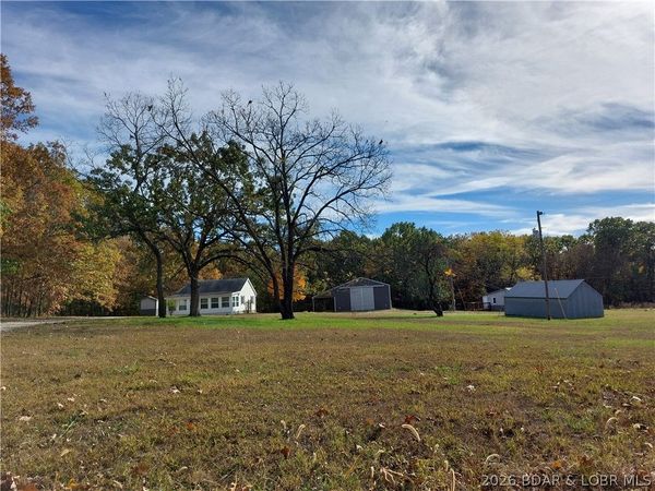 15563 Peach Tree Road, Stover, MO 65078