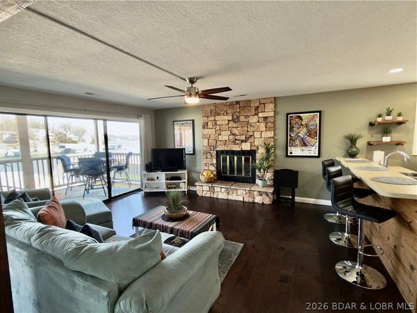 431 Barba Le Lane, Unit 2E, Lake Ozark, MO 65049