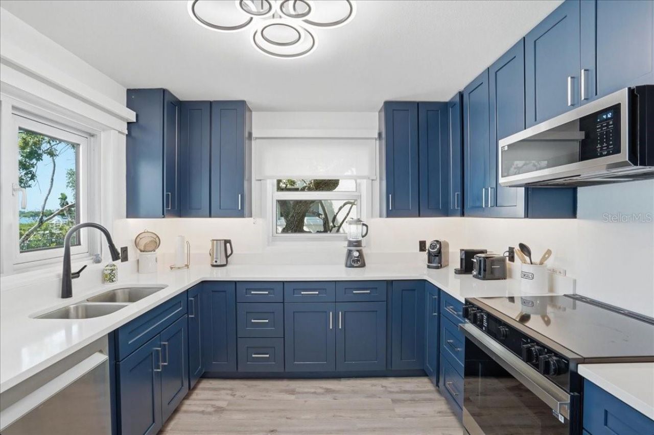 3481 Bayou Sound, Longboat Key, FL 34228 Photo