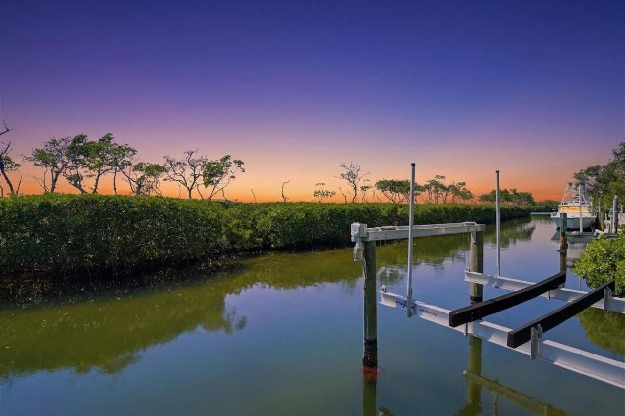 3481 Bayou Sound, Longboat Key, FL 34228 Photo