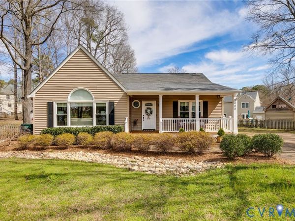 9400 Country Way Road, Glen Allen, VA 23060