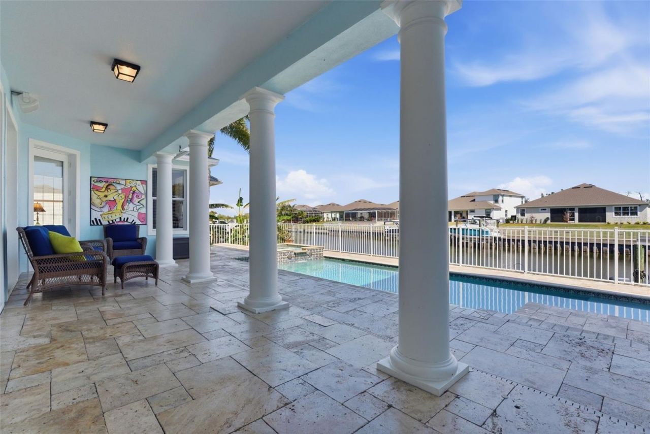 715 Islebay Drive, Apollo Beach, FL 33572 Photo