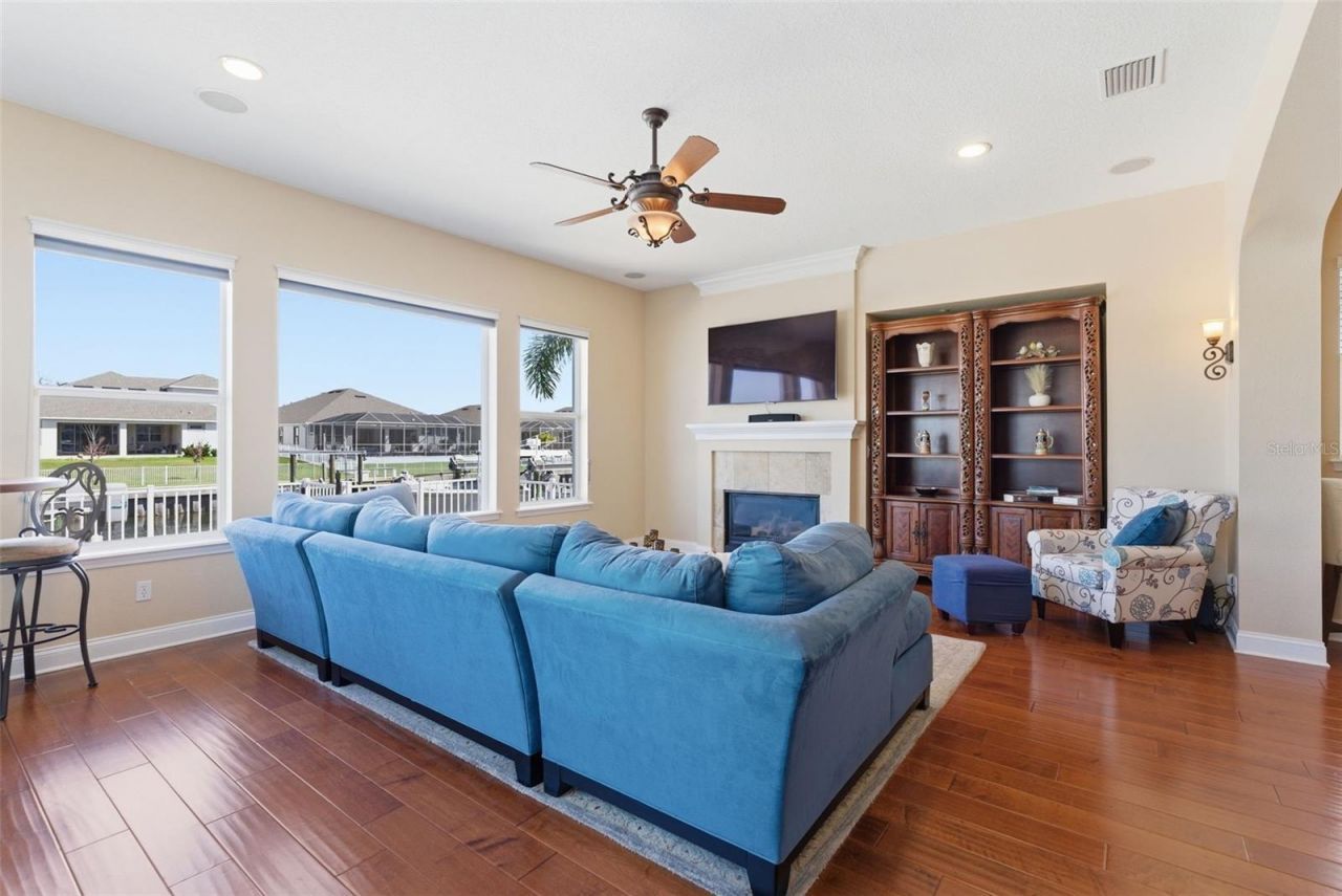 715 Islebay Drive, Apollo Beach, FL 33572 Photo