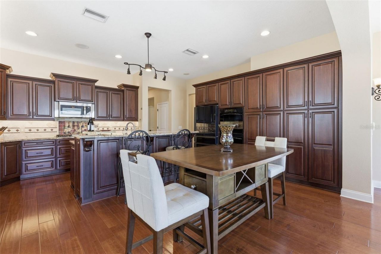 715 Islebay Drive, Apollo Beach, FL 33572 Photo