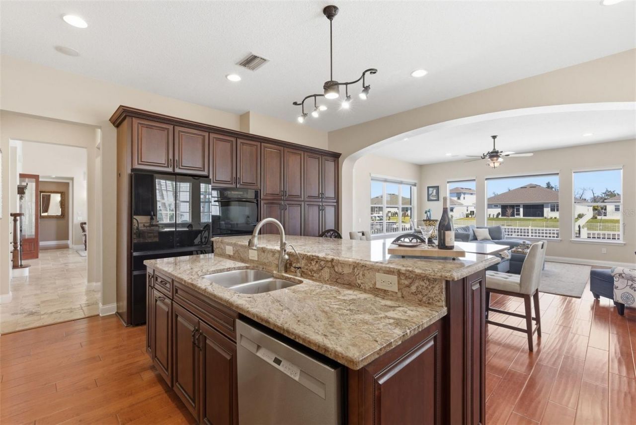 715 Islebay Drive, Apollo Beach, FL 33572 Photo