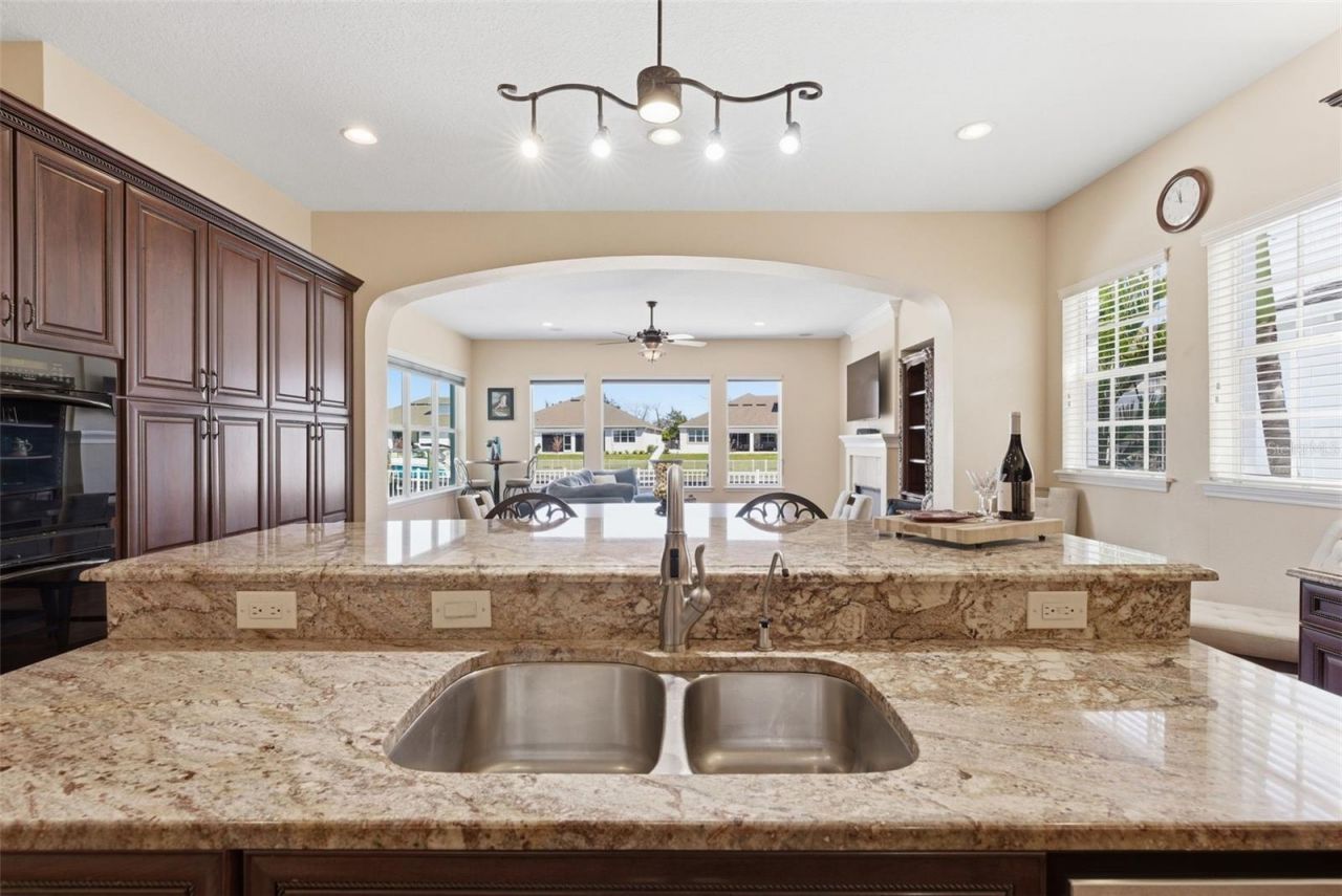 715 Islebay Drive, Apollo Beach, FL 33572 Photo