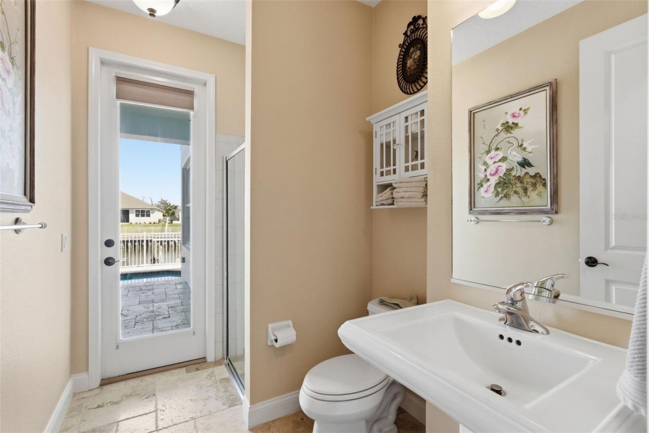 715 Islebay Drive, Apollo Beach, FL 33572 Photo