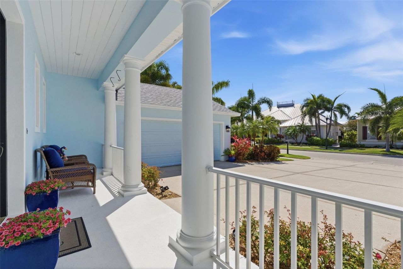 715 Islebay Drive, Apollo Beach, FL 33572 Photo