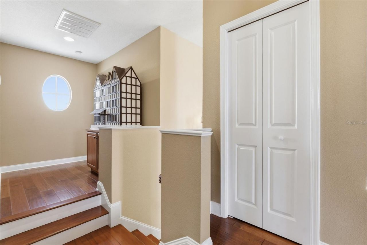 715 Islebay Drive, Apollo Beach, FL 33572 Photo