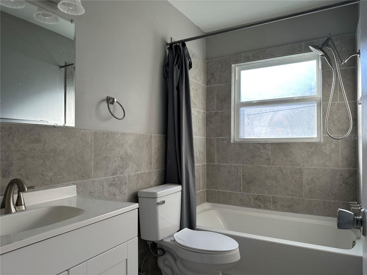 135 NE Madison Circle N, Saint Petersburg, FL 33702 Photo