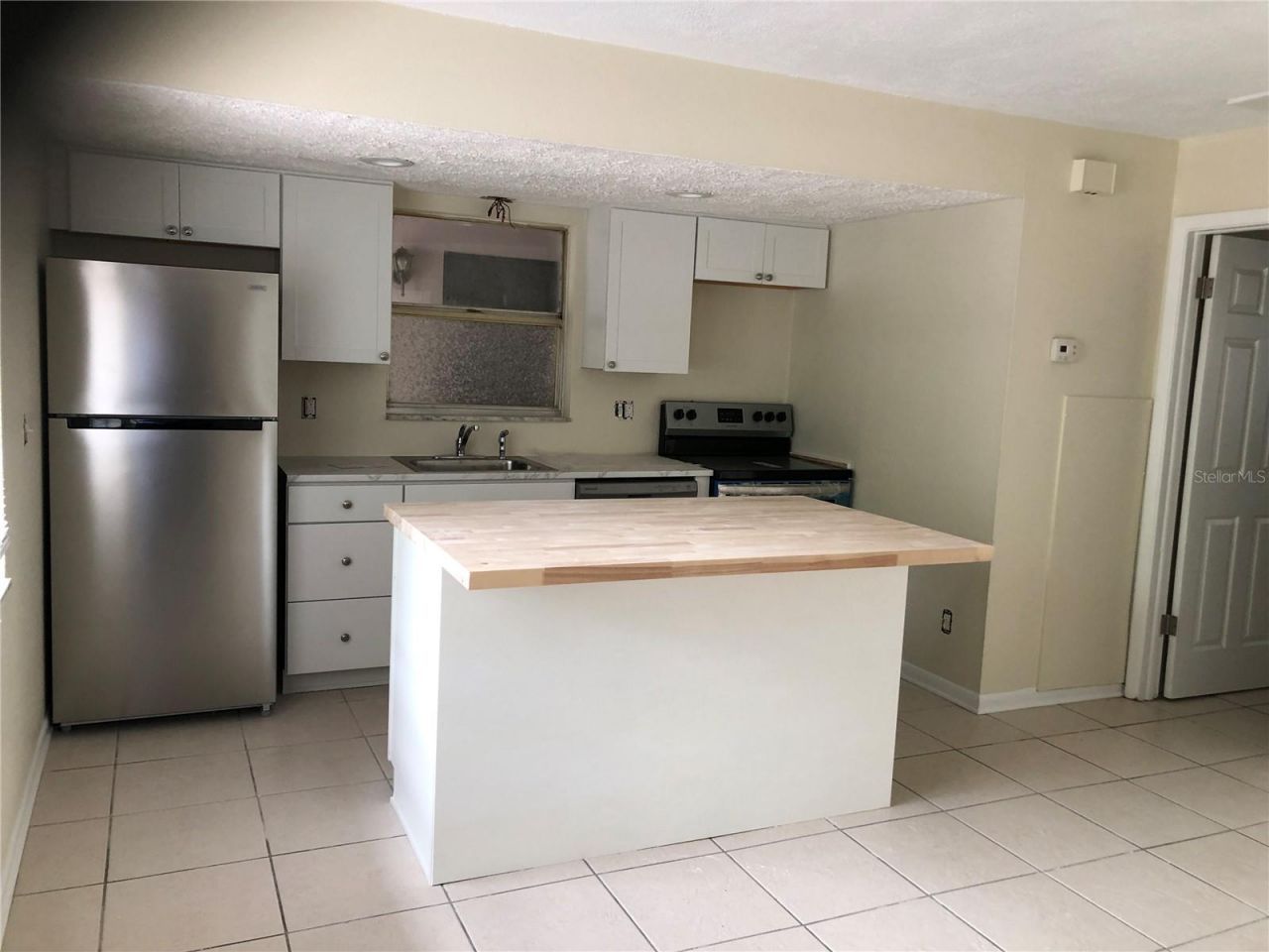 135 NE Madison Circle N, Saint Petersburg, FL 33702 Photo