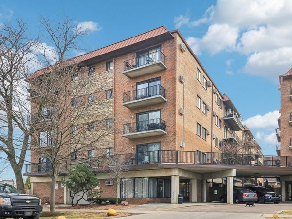 2333 N Neva Avenue , Unit 101C, Chicago, IL 60707