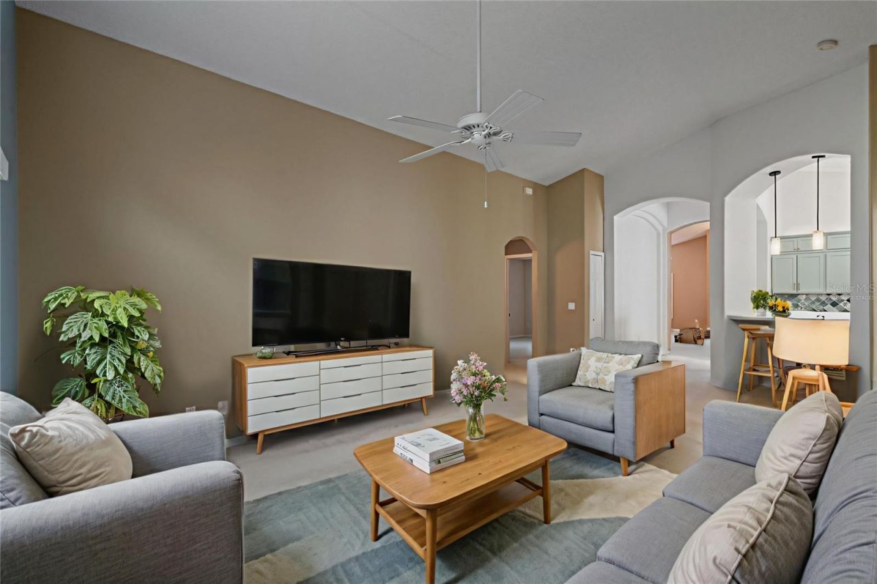 4024 Forest Island Drive , Orlando, FL 32826 Photo