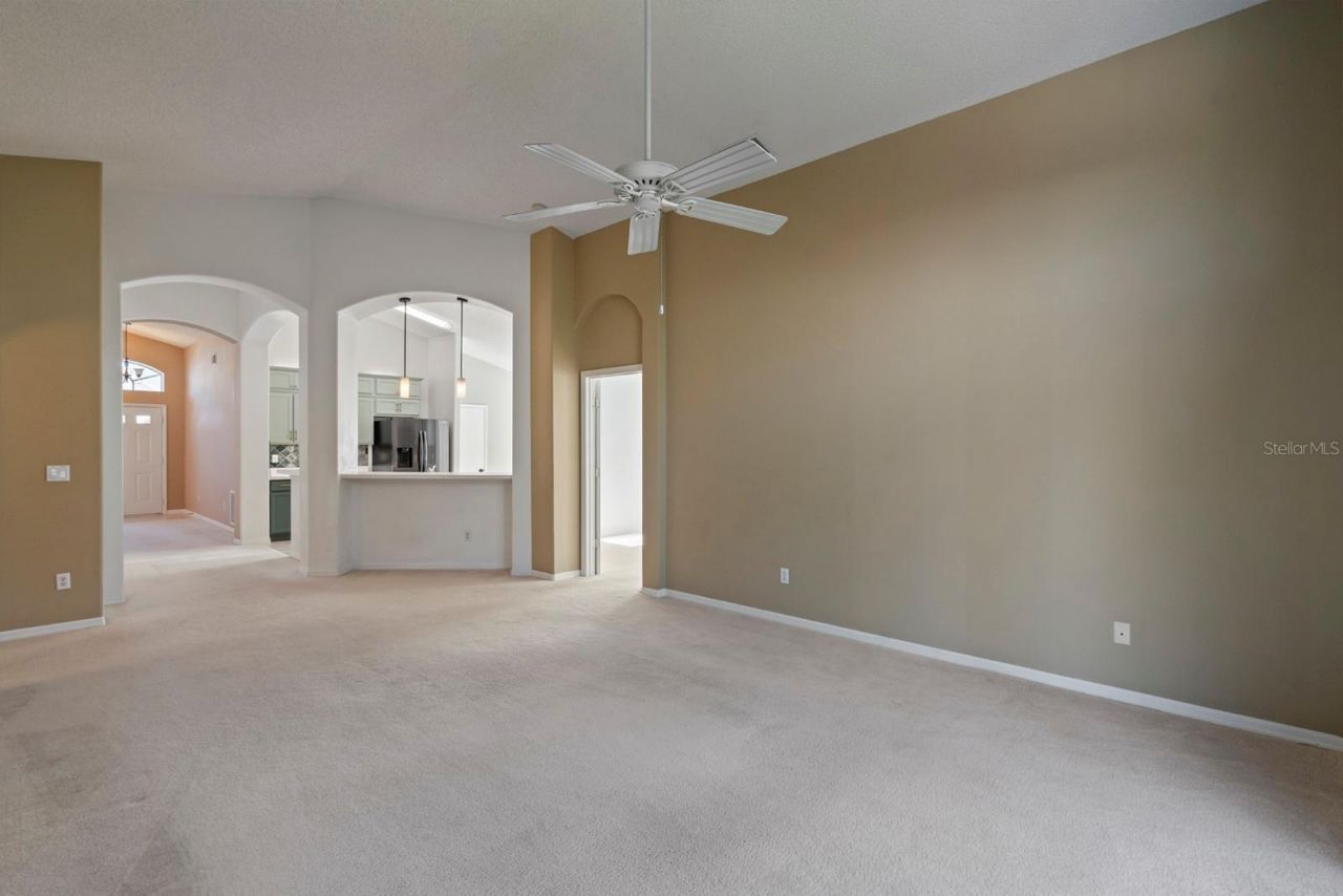 4024 Forest Island Drive , Orlando, FL 32826 Photo