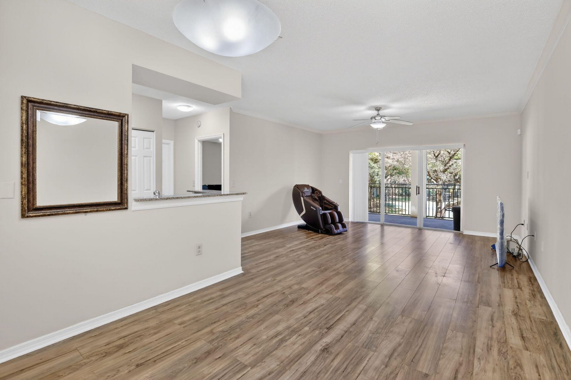 2486 Centergate Drive, Unit 204, Miramar, FL 33025 Photo