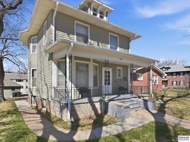 136 N 40th Street, Omaha, NE 68131