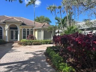 8992 Lakes Boulevard, West Palm Beach, FL 33412 Photo