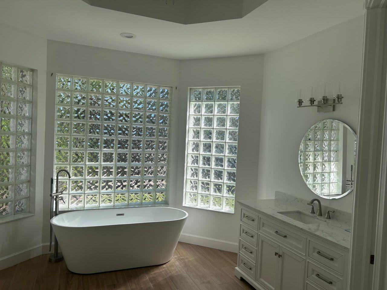 8992 Lakes Boulevard, West Palm Beach, FL 33412 Photo