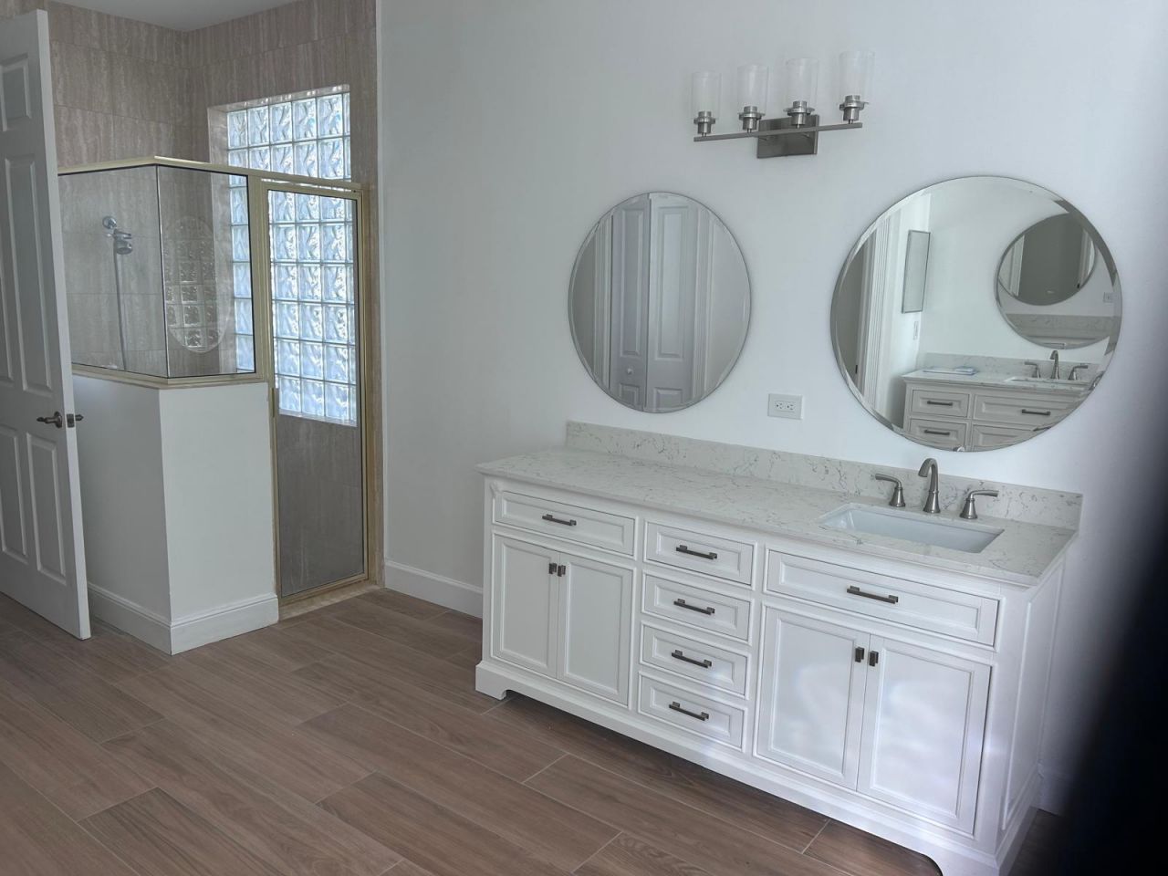 8992 Lakes Boulevard, West Palm Beach, FL 33412 Photo