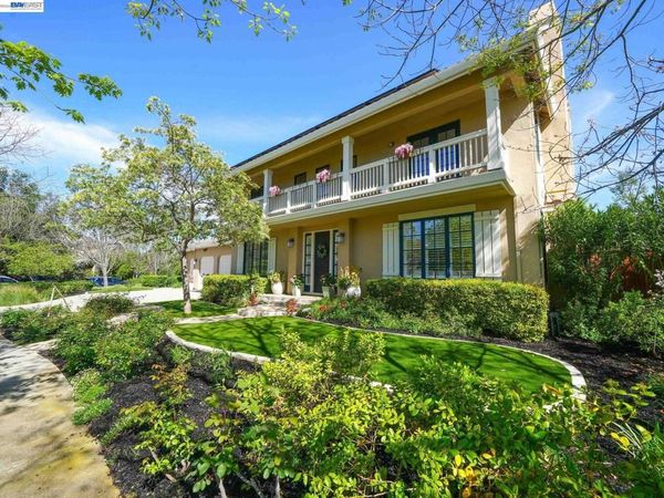 10507 Manzanita Ct., Cupertino, CA 95014