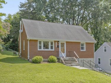 1104 FOREST HILLS AVE, Charlottesville, VA 22903