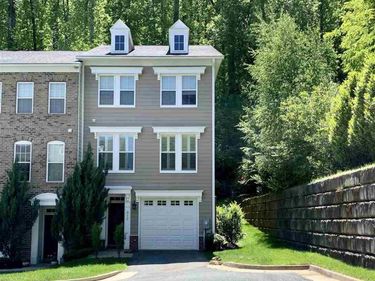 317 POPLAR GLEN CT , Charlottesville, VA 22903