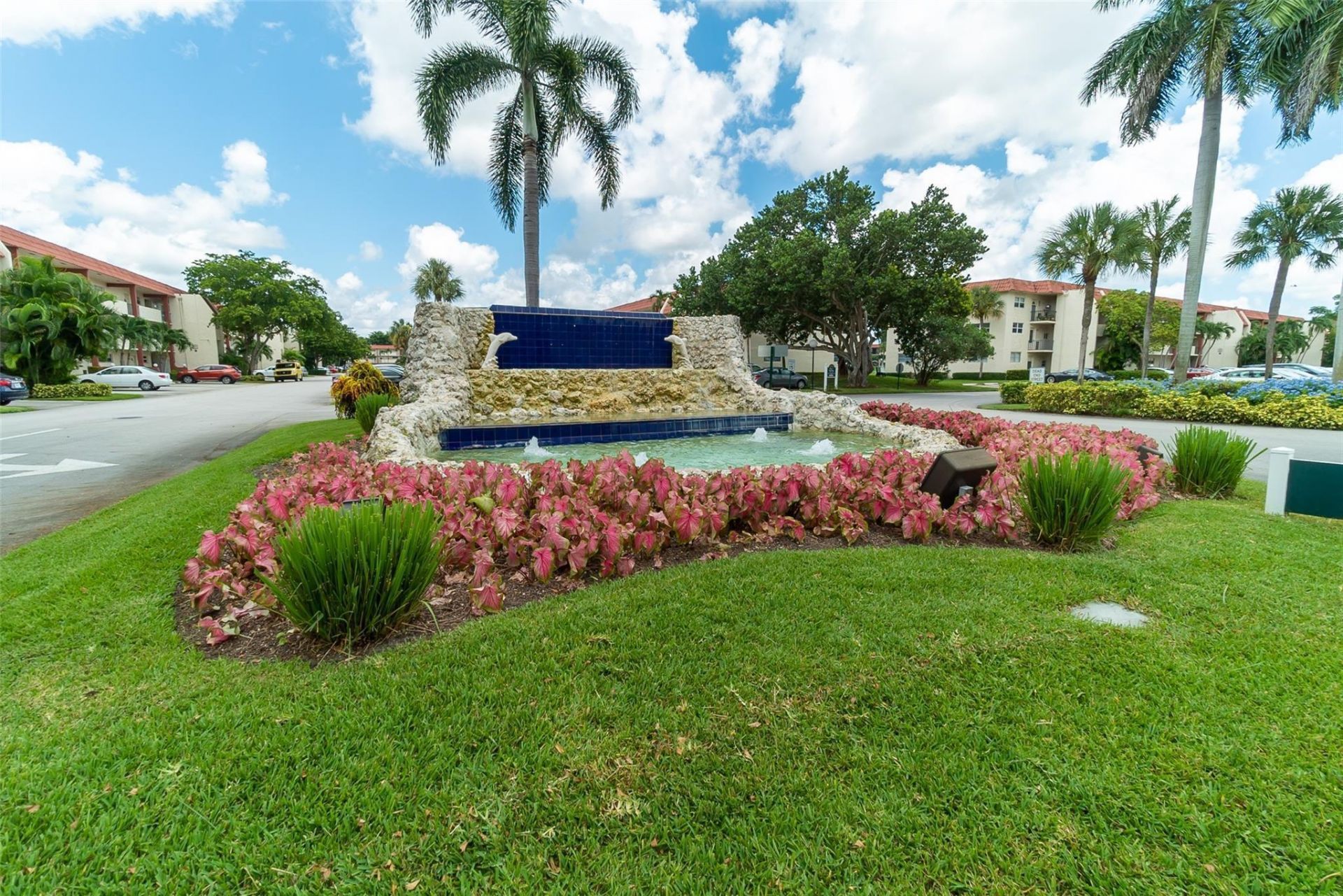9523 S Hollybrook Lake Drive, Unit 107, Pembroke Pines, FL 33025 Photo