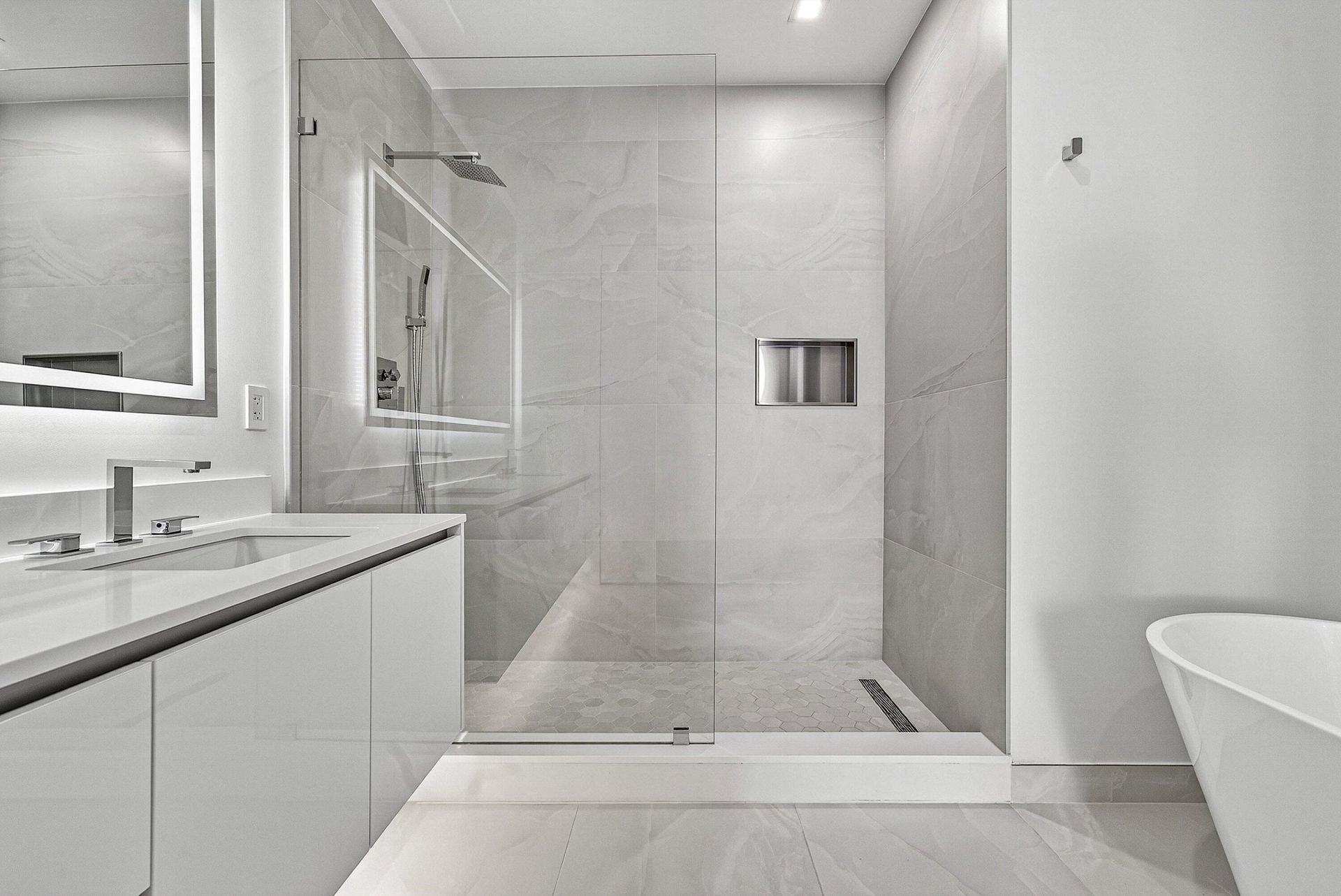 220 Lake Shore Drive, Unit 1010, Lake Park, FL 33403 Photo