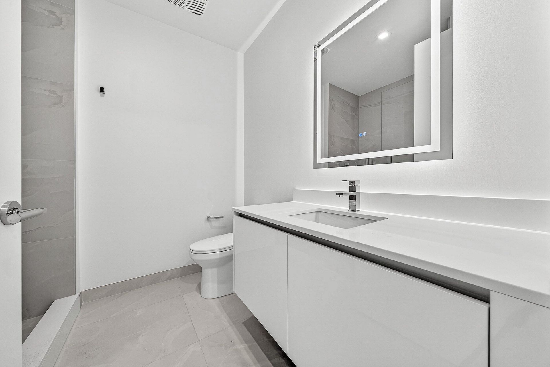 220 Lake Shore Drive, Unit 1010, Lake Park, FL 33403 Photo