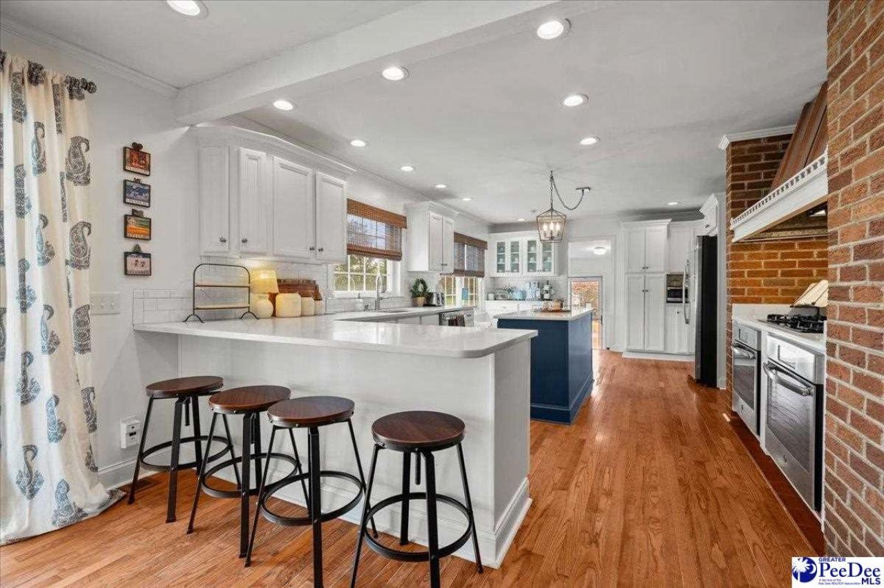 482 Country Club Dr. Photo 13