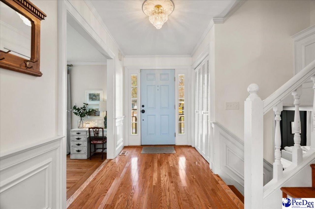 482 Country Club Dr. Photo 30