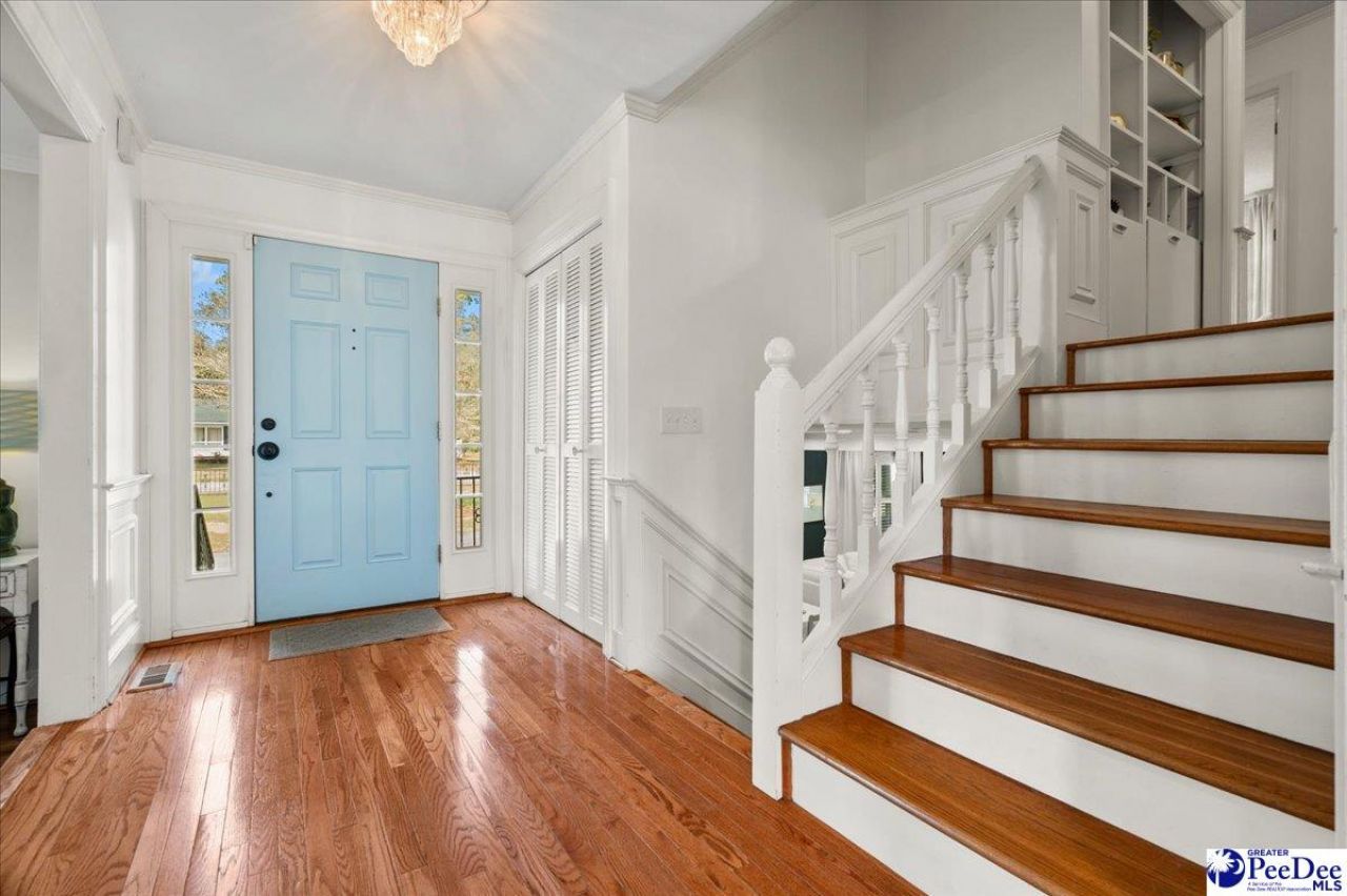 482 Country Club Dr. Photo 45