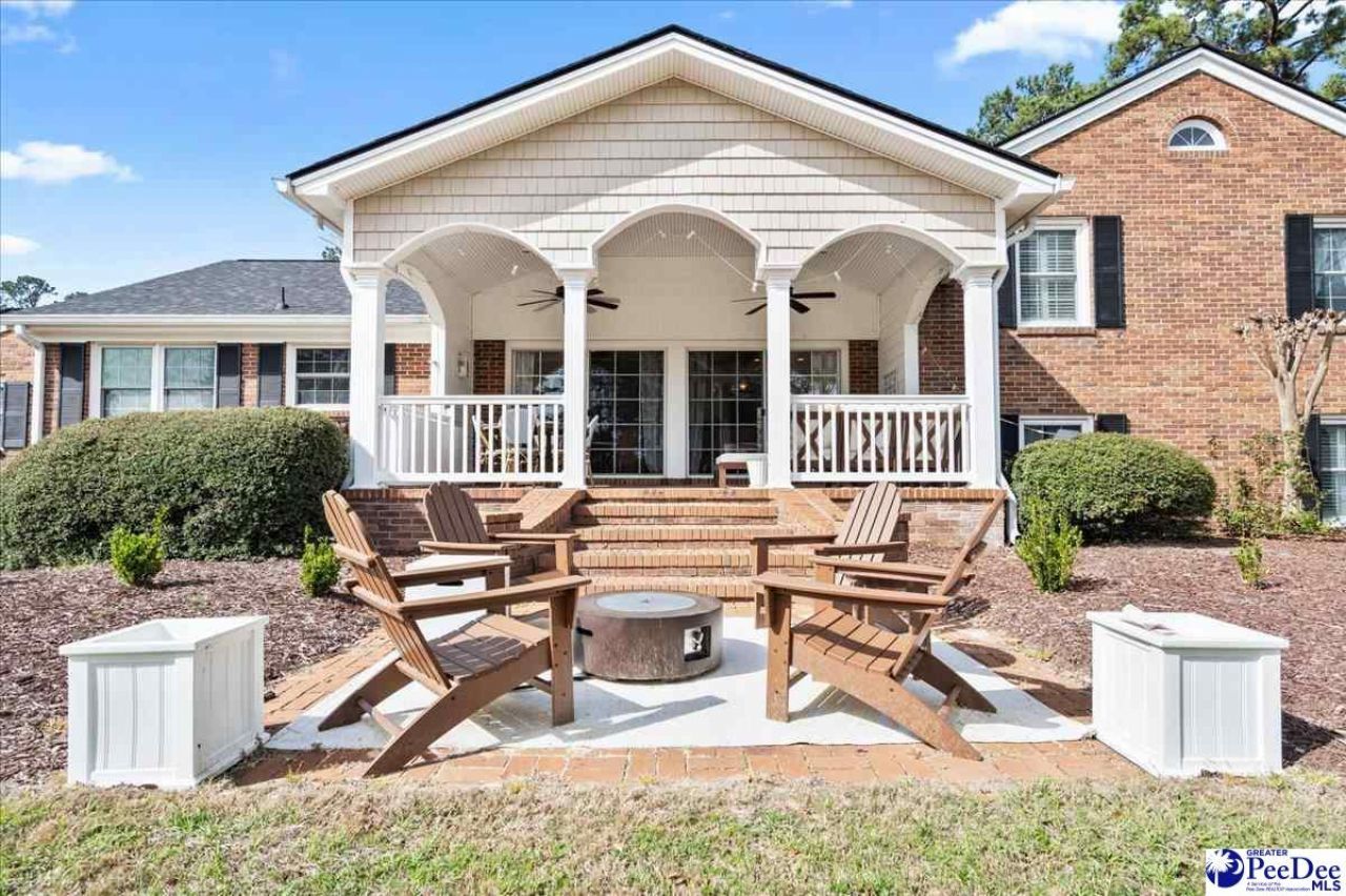 482 Country Club Dr. Photo 56