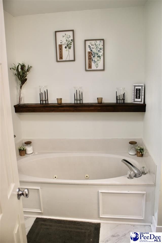 680 Torrey Pines Dr Photo 22