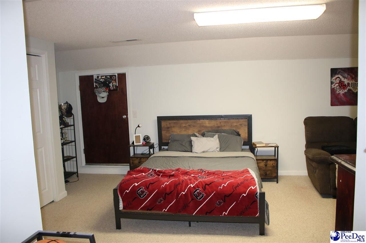 680 Torrey Pines Dr Photo 31