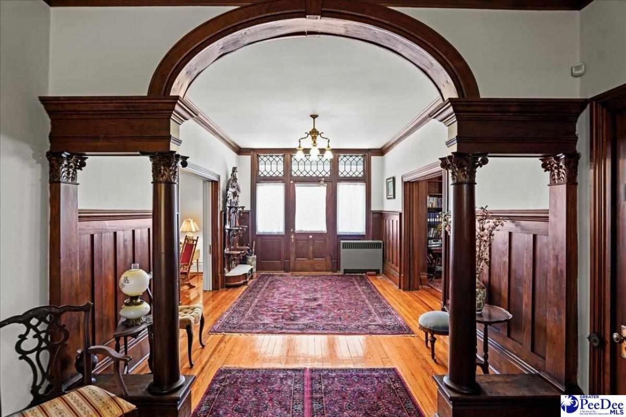 306 W Main Street Photo 16