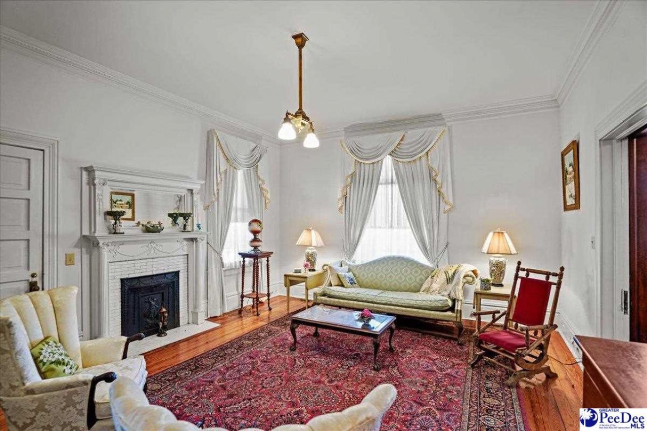 306 W Main Street Photo 21